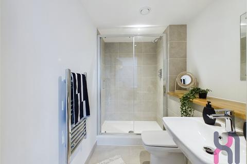 2 bedroom flat to rent, Manchester Waters, 5 Pomona Strand, Old Trafford, M16