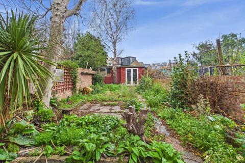 3 bedroom end of terrace house for sale, Cromwell Road, Feltham, Middlesex, TW13