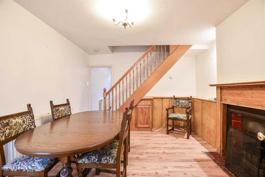 Dining Room.jpg