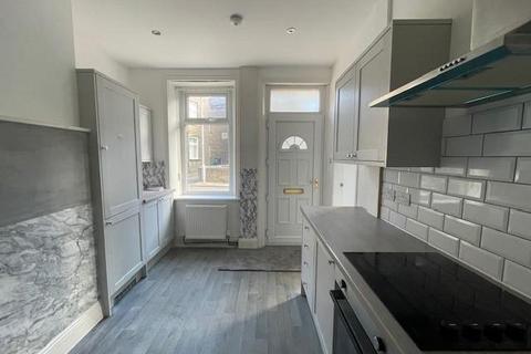 undefined, Clapham Street, Bradford BD13