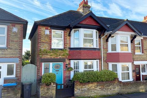 3 bedroom end of terrace house for sale, Muir Road, Ramsgate CT11
