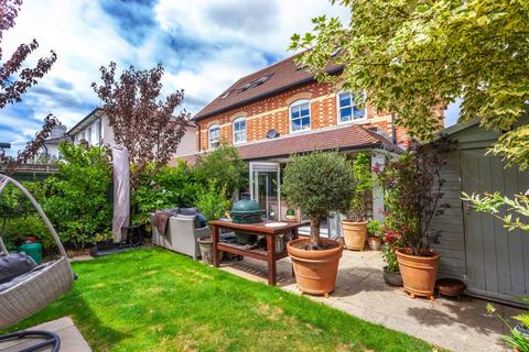 undefined, Farm Road, Henley-on-Thames, South Oxfordshire