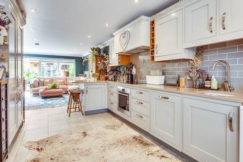 undefined, Farm Road, Henley-on-Thames, South Oxfordshire