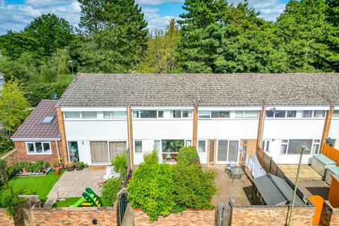 3 bedroom terraced house for sale, Elm Court, Sonning Common, South Oxfordshire