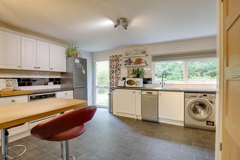 3 bedroom terraced house for sale, Elm Court, Sonning Common, South Oxfordshire