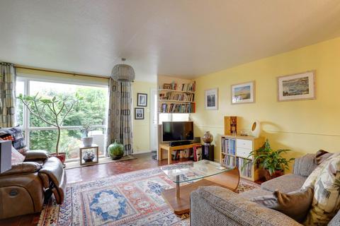 3 bedroom terraced house for sale, Elm Court, Sonning Common, South Oxfordshire