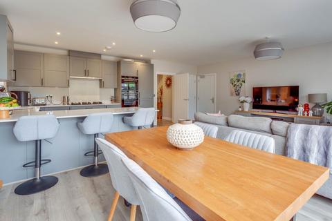 4 bedroom detached house for sale, Hemphill Place, Sonning Common, South Oxfordshire