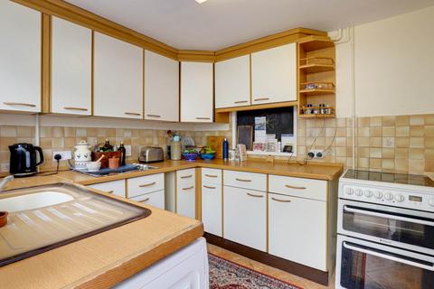 2 bedroom townhouse for sale, Bardolphs Close, Chazey Heath, Nr Reading, South Oxfordshire