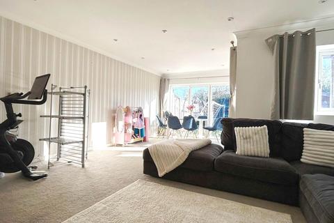 4 bedroom semi-detached house for sale, The Burrow, Bird In Hand Lane, Sonning Common, South Oxfordshire