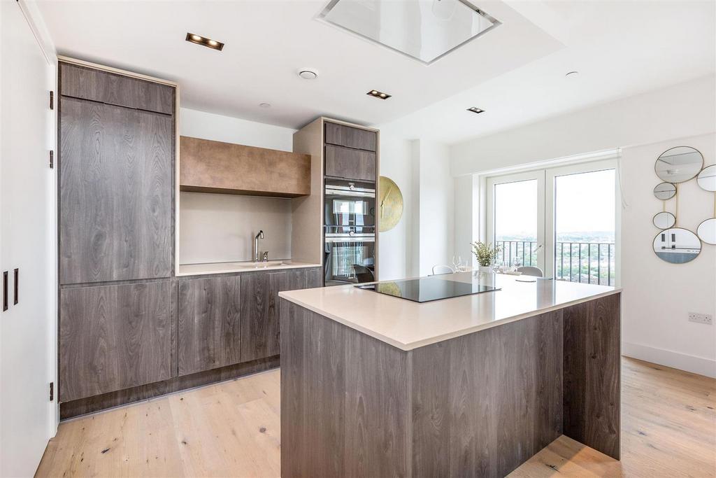 Kitchen (3).jpg