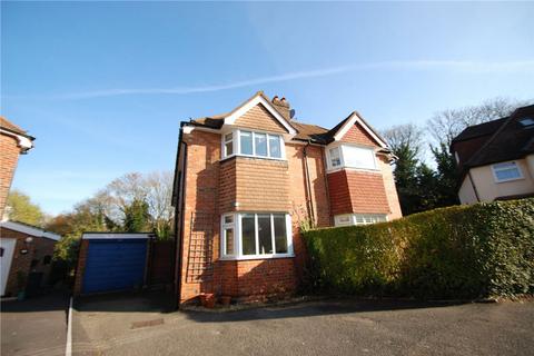 1 bedroom in a house share to rent, Beech Grove, Guildford, GU2