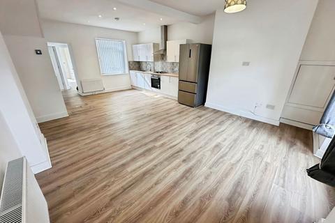undefined, Robert Street, Swansea SA5