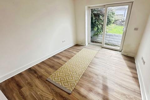 undefined, Robert Street, Swansea SA5