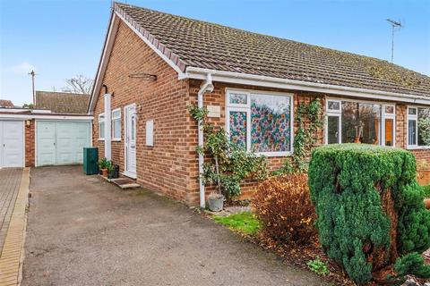 undefined, Orchard Close, Lower Brailes OX15