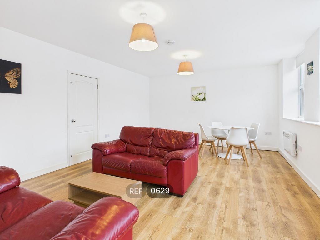 Kitchen / Living area