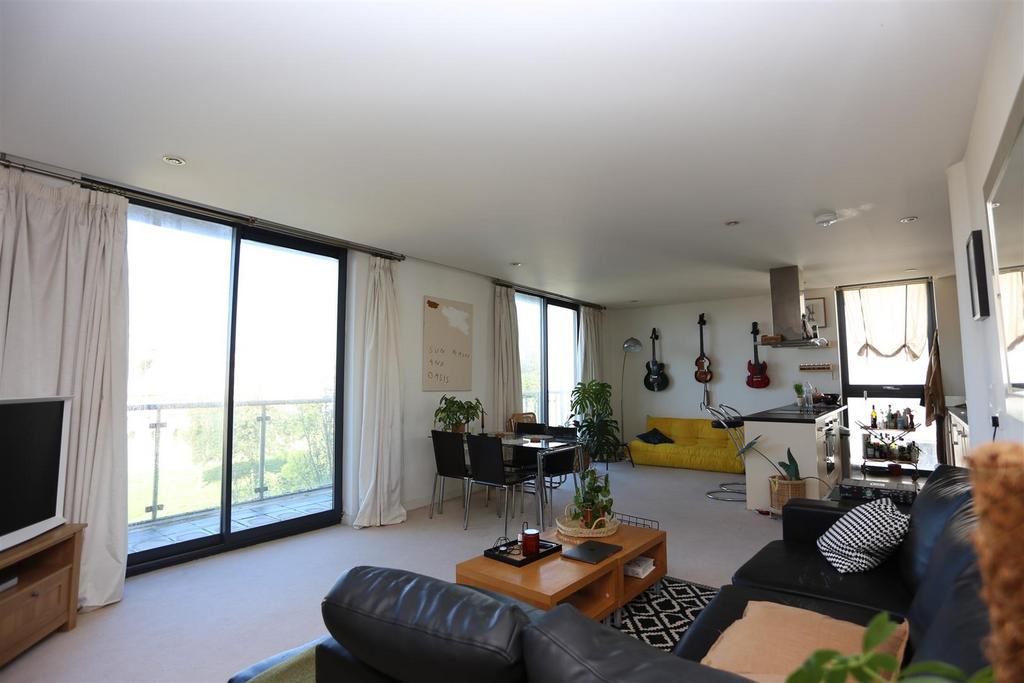 6 The Glass Pav new 23 (2).JPG