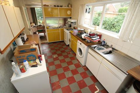 3 bedroom detached bungalow for sale, Cricket Lane, Bedford, MK41