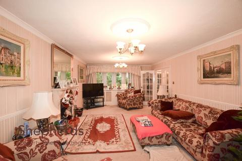 undefined, Greenbank, West Cheshunt EN8