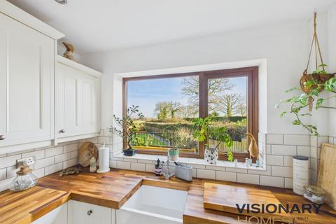 4 bedroom house for sale, Burntwood Road, Hammerwich, Burntwood, Staffordshire, WS7