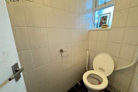 undefined, London E9