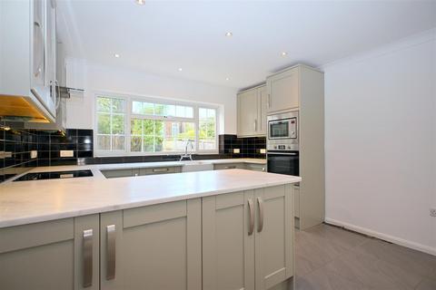 5 bedroom detached house for sale, Babylon Way, Ratton, Eastbourne