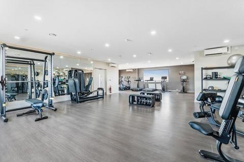 undefined, Vonder Crawley, The Boulevard RH10