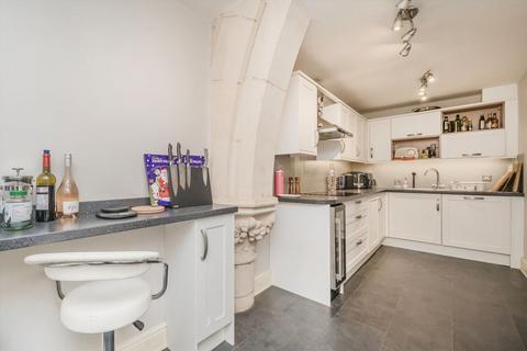 undefined, The Avenue, London W13