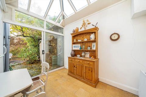 undefined, Oak Village, London NW5