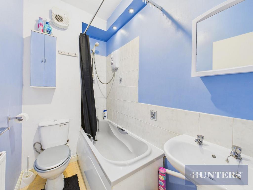 CAM05316 G0-PR0247-STILL006.jpg