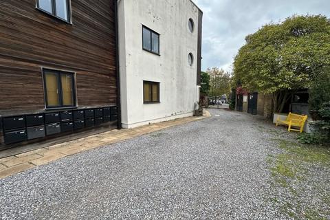 undefined, Old Station Way, Clapham, SW4