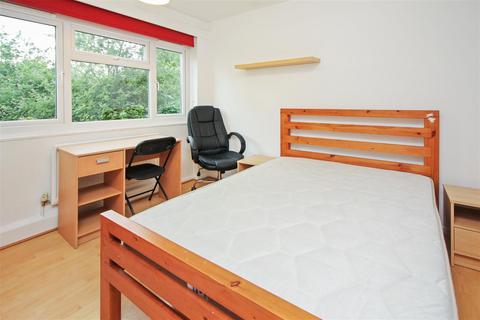 undefined, Beecroft Close, Canterbury, CT2