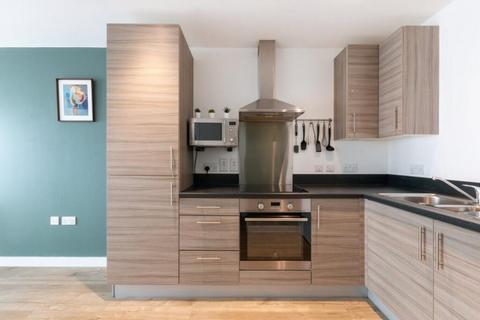 1 bedroom apartment to rent, Pump House Crescent, London, TW8