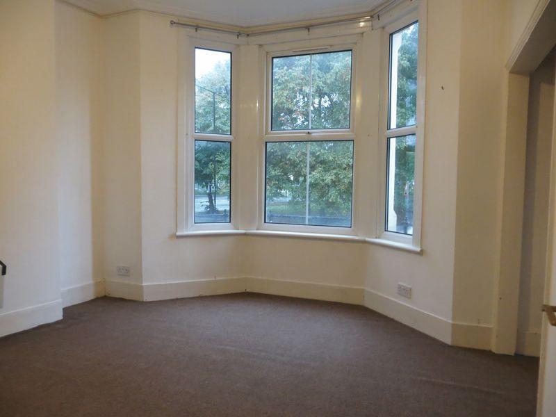 Temple Dwellings, Old Bethnal Green Road E2 1 bed flat - £1,343 pcm (£ ...