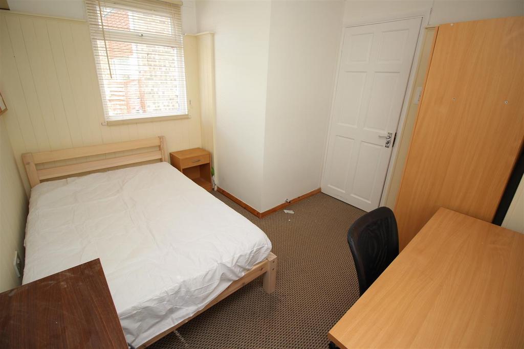 Picture 5