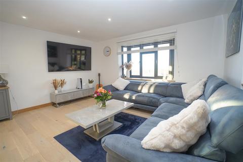 3 bedroom detached house for sale, Great Burrow Rise, Northam, Bideford