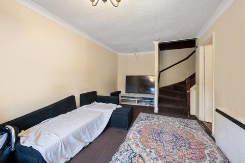 2 bedroom terraced house for sale, Vale Road South, Surbiton KT6