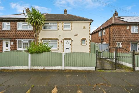 3 bedroom semi-detached house to rent, Hughes Avenue, Merseyside L35