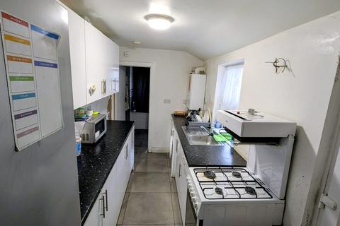 undefined, Oak Road, Luton LU4