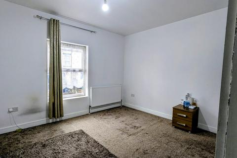 undefined, Oak Road, Luton LU4