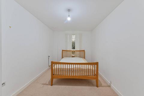 2 bedroom flat to rent, Dobson Walk, Camberwell, London, SE5