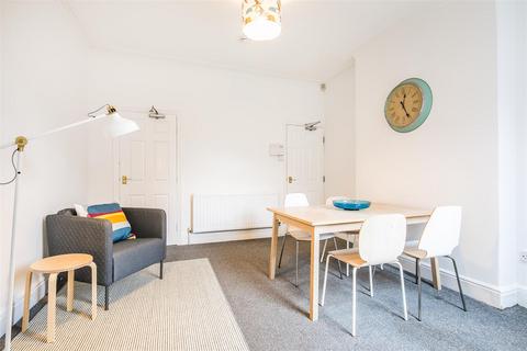 4 bedroom terraced house to rent, Guest Road, Sheffield S11