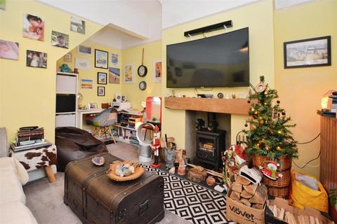 3 bedroom terraced house for sale, Campbell Street, Gainsborough