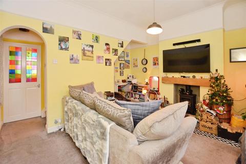 3 bedroom terraced house for sale, Campbell Street, Gainsborough