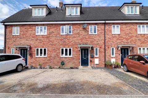 undefined, Elm Road, Stonehouse