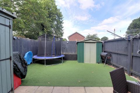 undefined, Elm Road, Stonehouse