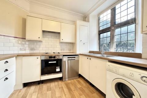 3 bedroom terraced house to rent, Canterbury Road, Westgate-on-Sea, Kent, CT8