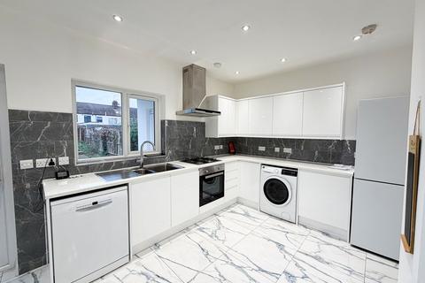undefined, Sanderstead Road, London, E10