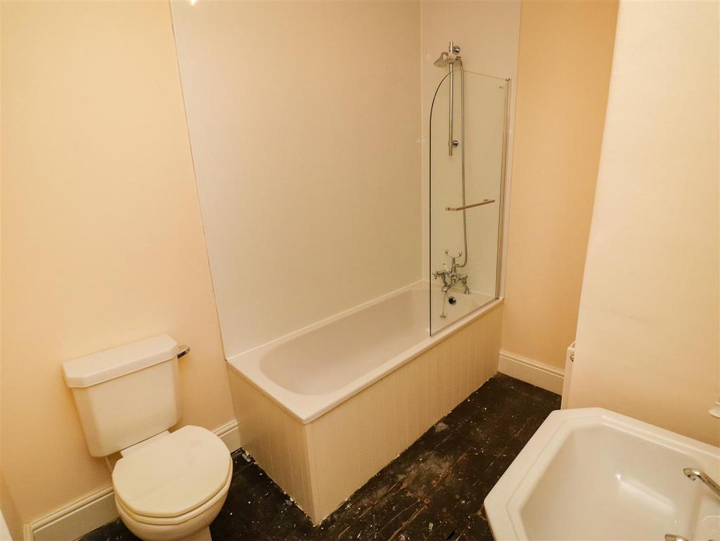 Bedroom One En-suite