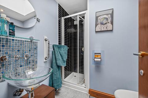 1 bedroom flat to rent, Gray's Inn Road, London