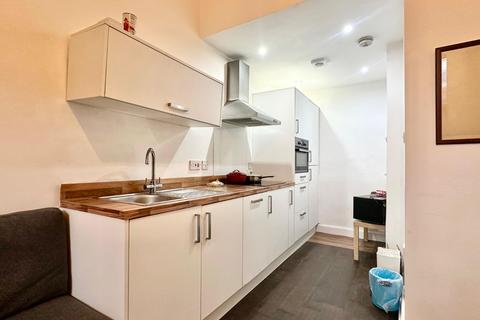 2 bedroom flat to rent, Cowan Street, Hillhead, Glasgow, G12